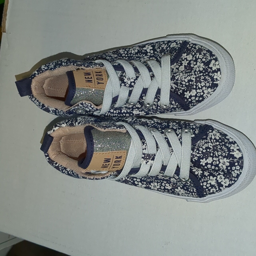 Toddlers shoe